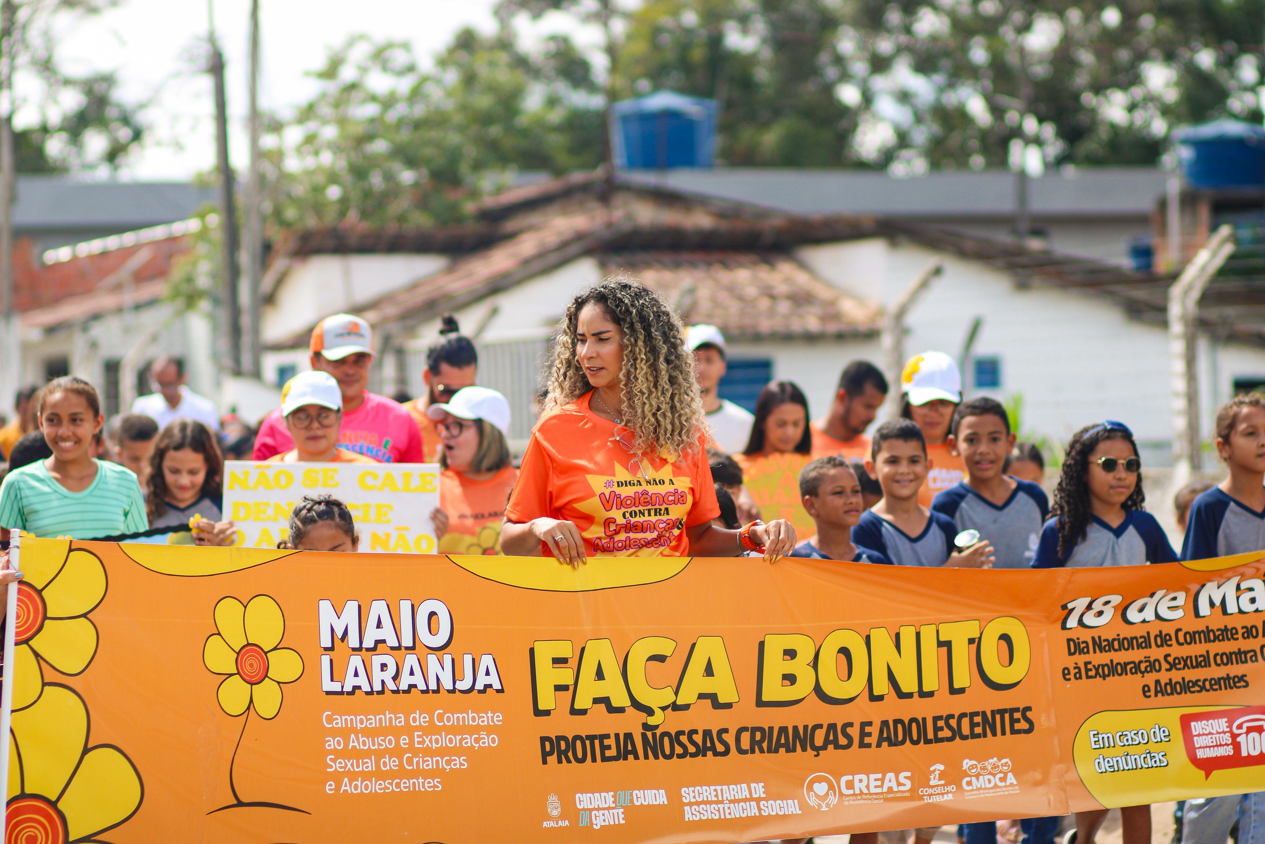 Prefeitura de Atalaia realiza mobilização do Maio Laranja no Dia Nacional de Combate ao Abuso e à Exploração Sexual de Crianças e Adolescentes